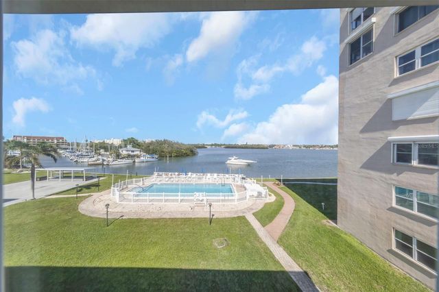 1819 SHORE DRIVE S 318, South Pasadena, FL 33707