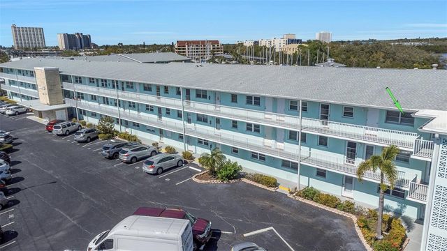 1819 SHORE DRIVE S 318, South Pasadena, FL 33707