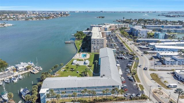 1819 SHORE DRIVE S 318, South Pasadena, FL 33707