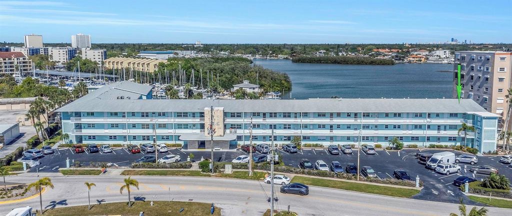 1819 SHORE DRIVE S 318, South Pasadena, FL 33707