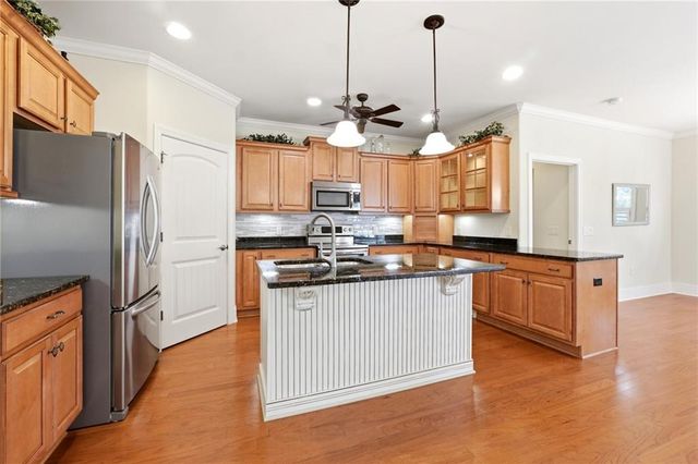 235 Somerset Circle, Woodstock, GA 30189