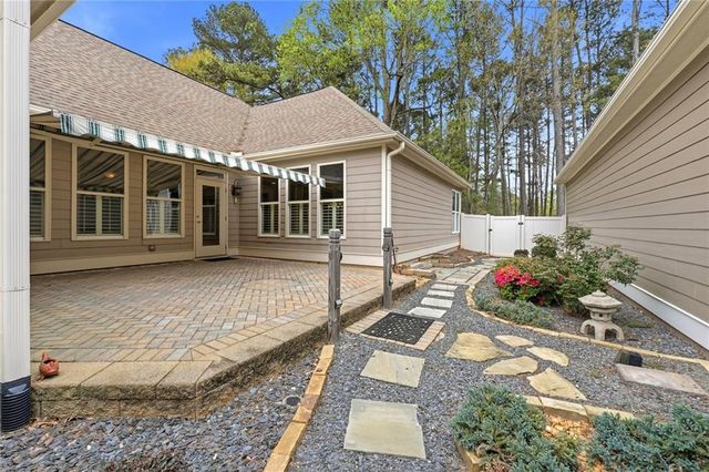 235 Somerset Circle, Woodstock, GA 30189