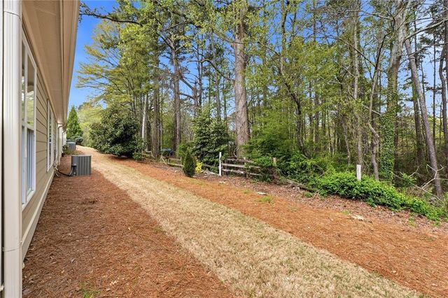 235 Somerset Circle, Woodstock, GA 30189