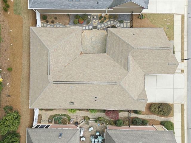 235 Somerset Circle, Woodstock, GA 30189