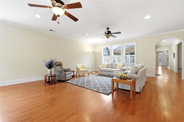 235 Somerset Circle, Woodstock, GA 30189