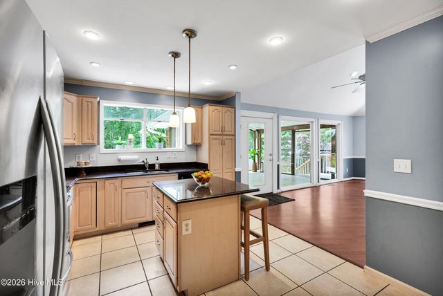 7004 Poplar Knoll Court, Wilmington, NC 28409