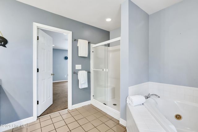 7004 Poplar Knoll Court, Wilmington, NC 28409