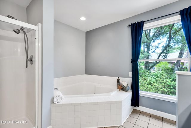 7004 Poplar Knoll Court, Wilmington, NC 28409