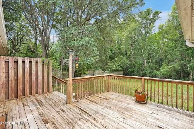 7004 Poplar Knoll Court, Wilmington, NC 28409