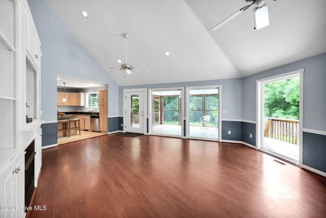 7004 Poplar Knoll Court, Wilmington, NC 28409