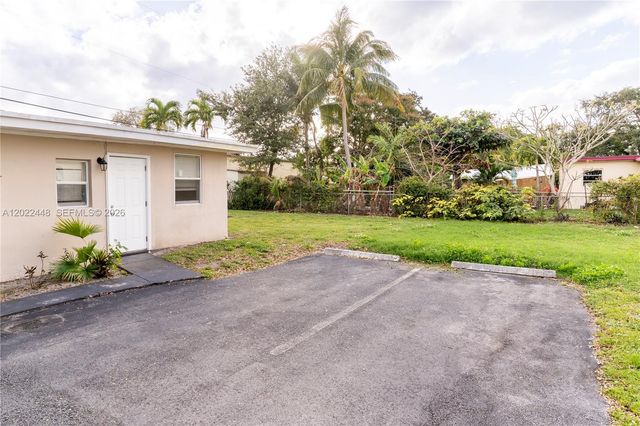 5820 Grant St Back, Hollywood, FL 33021