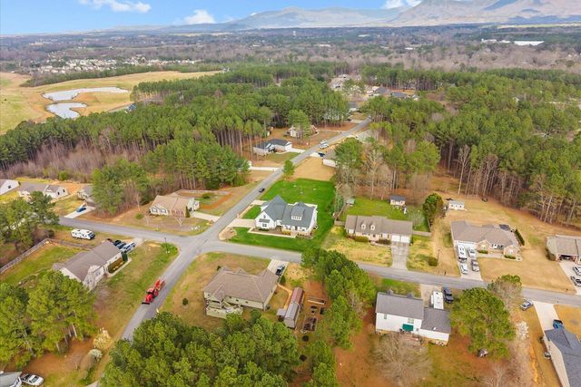 318 Freedom Way, Chatsworth, GA 30705