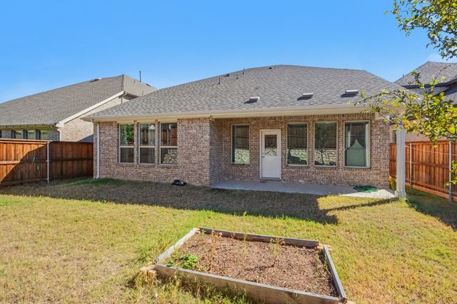 3804 Pearlwood Road, Little Elm, TX 75068