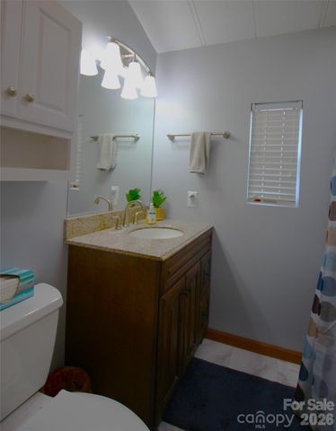 29 Polka Lane, Waynesville, NC 28785