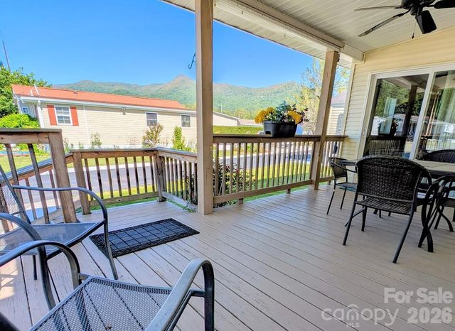 29 Polka Lane, Waynesville, NC 28785