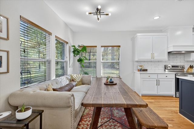 206 Parkside Drive, Trinidad, TX 75163