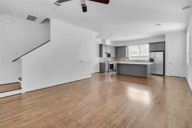 2711 Eado Grove Lane, Houston, TX 77003