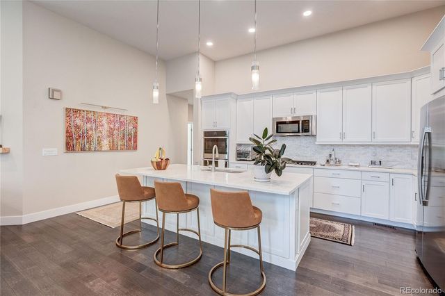 7214 S Shady Grove Court, Aurora, CO 80016