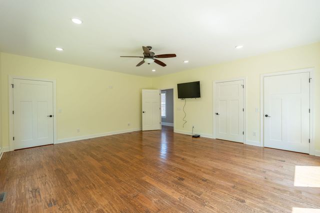 219 Waterloo St, Lawrenceburg, TN 38464