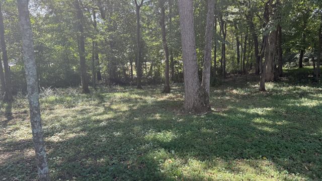 219 Waterloo St, Lawrenceburg, TN 38464