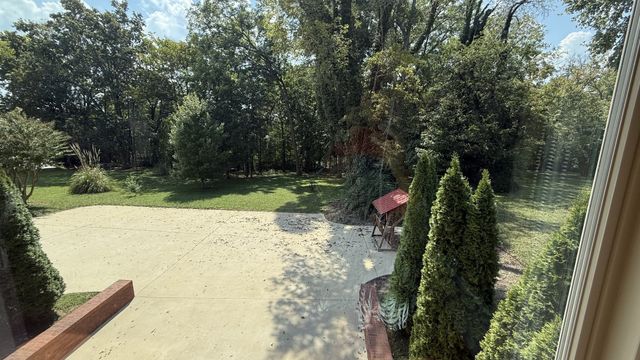 219 Waterloo St, Lawrenceburg, TN 38464