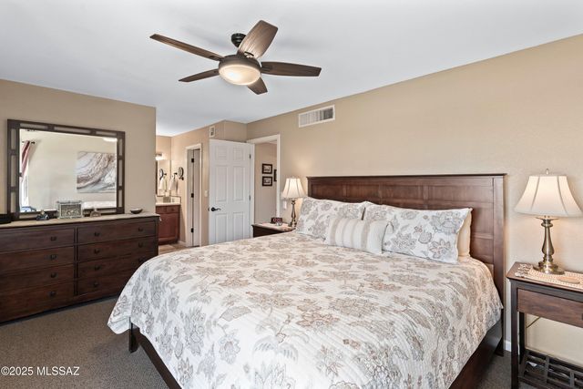 6651 N Campbell Ave Apt 230, Tucson, AZ 85718