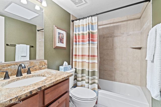 6651 N Campbell Ave Apt 230, Tucson, AZ 85718