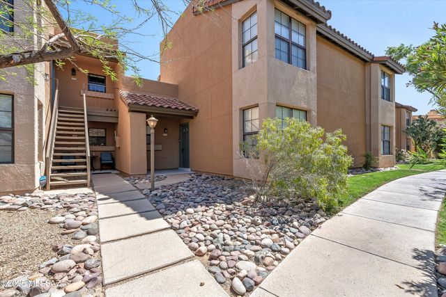 6651 N Campbell Ave Apt 230, Tucson, AZ 85718