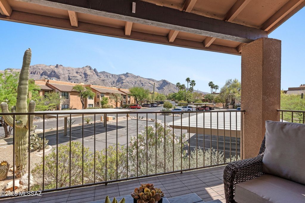 6651 N Campbell Ave Apt 230, Tucson, AZ 85718