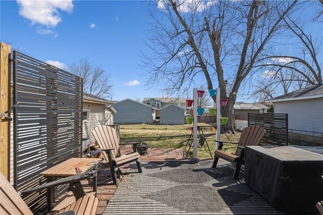 2931 1st Street, Marion, IA 52302