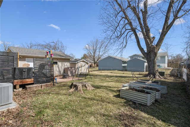 2931 1st Street, Marion, IA 52302