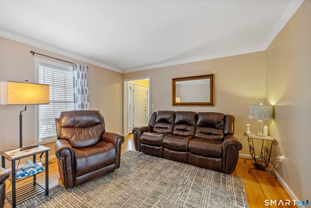 3 Ellen Lane, Thomaston, CT 06787