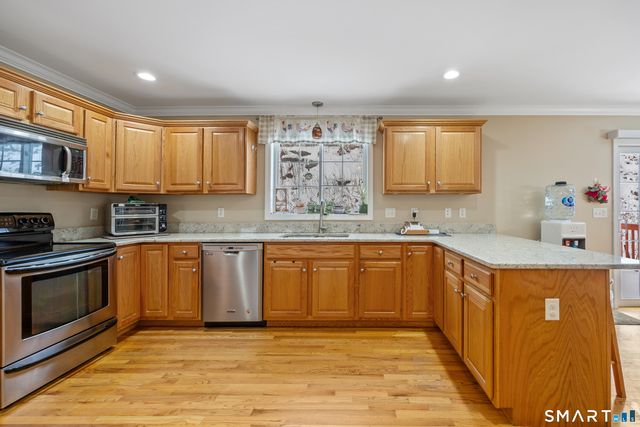 3 Ellen Lane, Thomaston, CT 06787