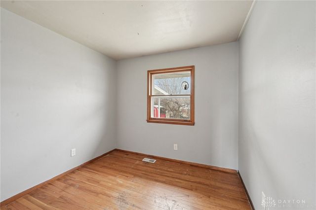 254 Amsterdam Drive, Xenia, OH 45385