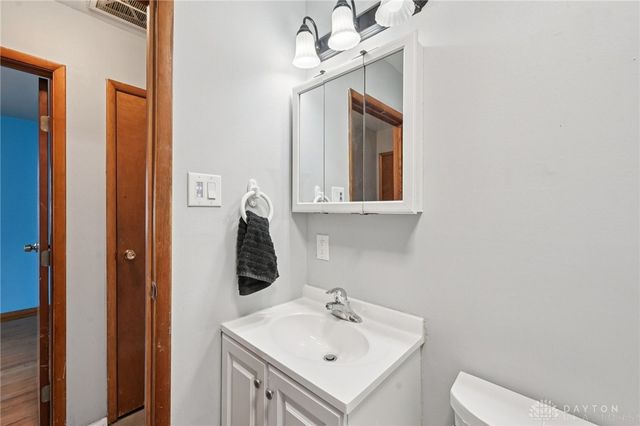 254 Amsterdam Drive, Xenia, OH 45385