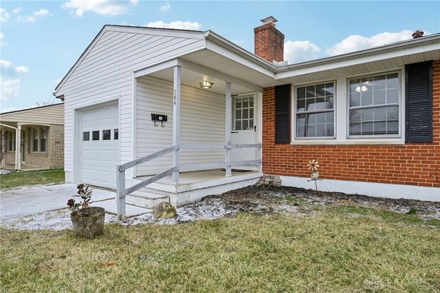 254 Amsterdam Drive, Xenia, OH 45385