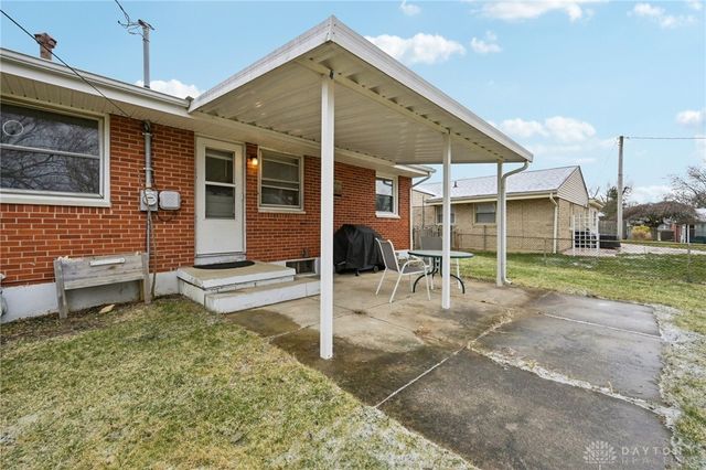 254 Amsterdam Drive, Xenia, OH 45385