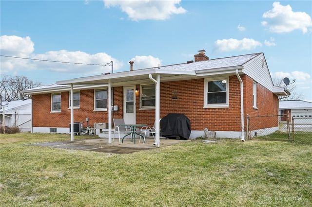 254 Amsterdam Drive, Xenia, OH 45385