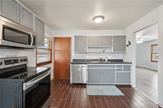 254 Amsterdam Drive, Xenia, OH 45385