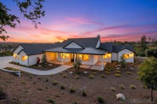 575 Twin Country Lane, Fallbrook, CA 92028