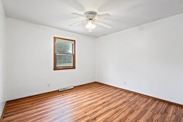 5385 N CLEARVIEW RD, Columbia, MO 65202