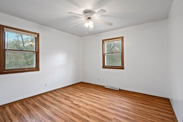 5385 N CLEARVIEW RD, Columbia, MO 65202