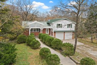 5385 N CLEARVIEW RD, Columbia, MO 65202