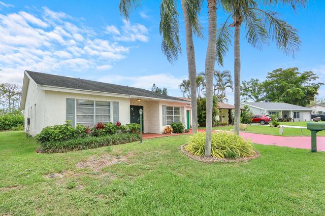 7156 Pine Bluff Drive, Lake Worth, FL 33467