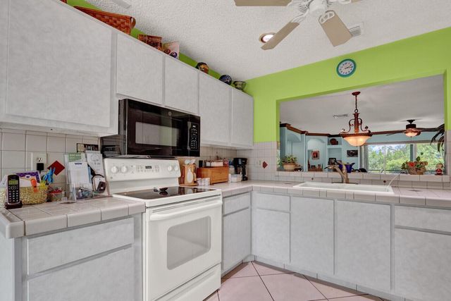 7156 Pine Bluff Drive, Lake Worth, FL 33467