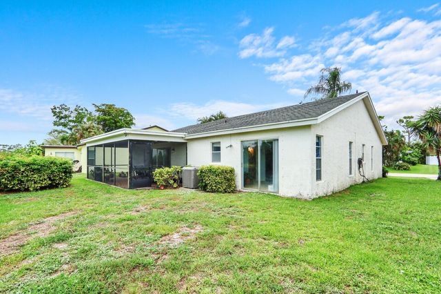 7156 Pine Bluff Drive, Lake Worth, FL 33467