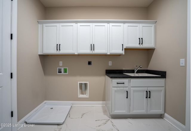 12513 Oakland Hills Trail, Louisville, KY 40291