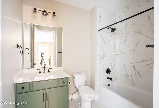 12513 Oakland Hills Trail, Louisville, KY 40291