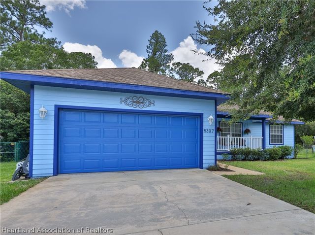 5307 Lake Haven Boulevard, Sebring, FL 33875