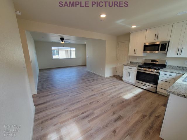467 E Alameda St, Manteca, CA 95336